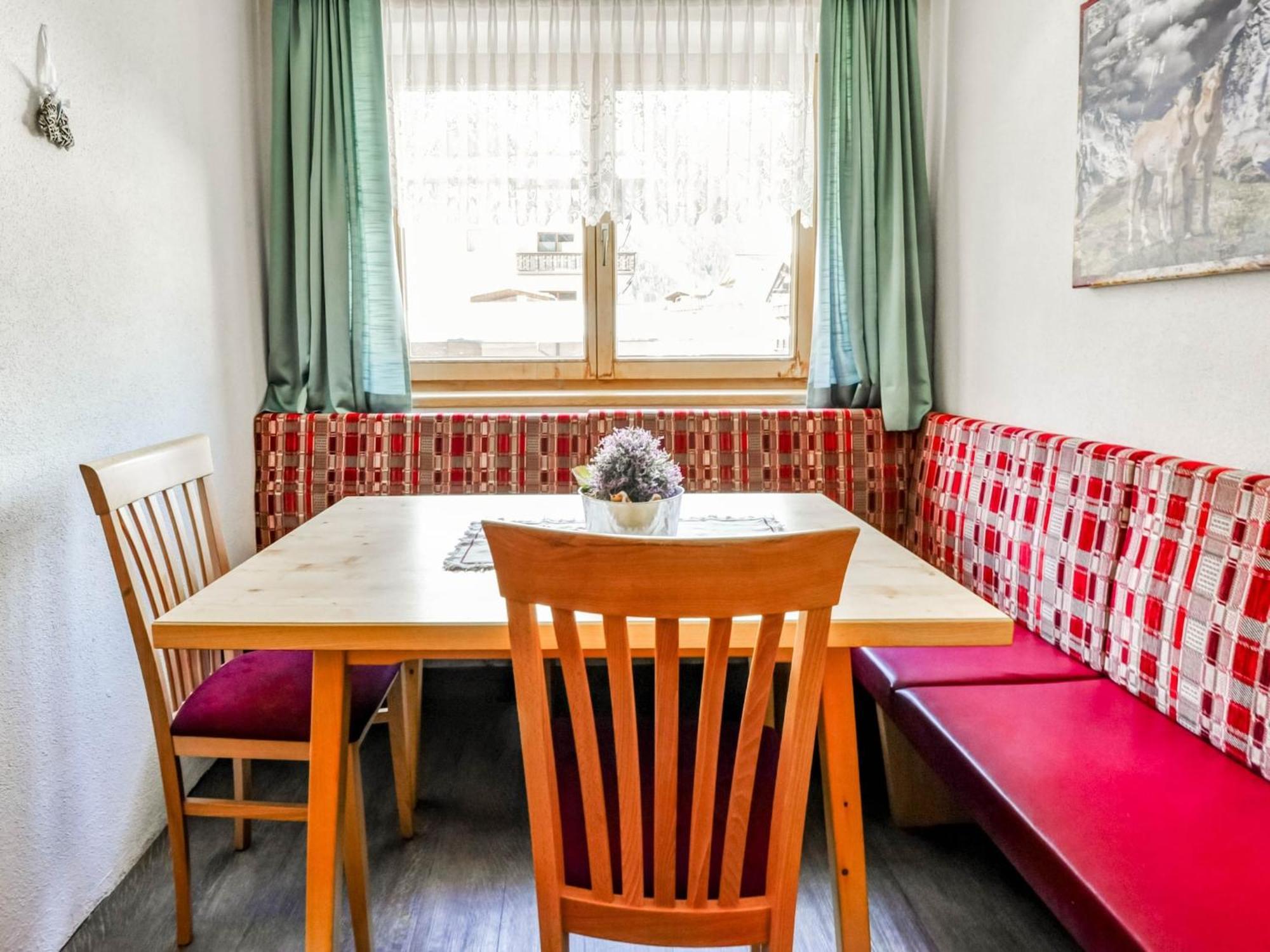 Comfortable Apartment In L Ngenfeld With Ski Storage Längenfeld Zewnętrze zdjęcie