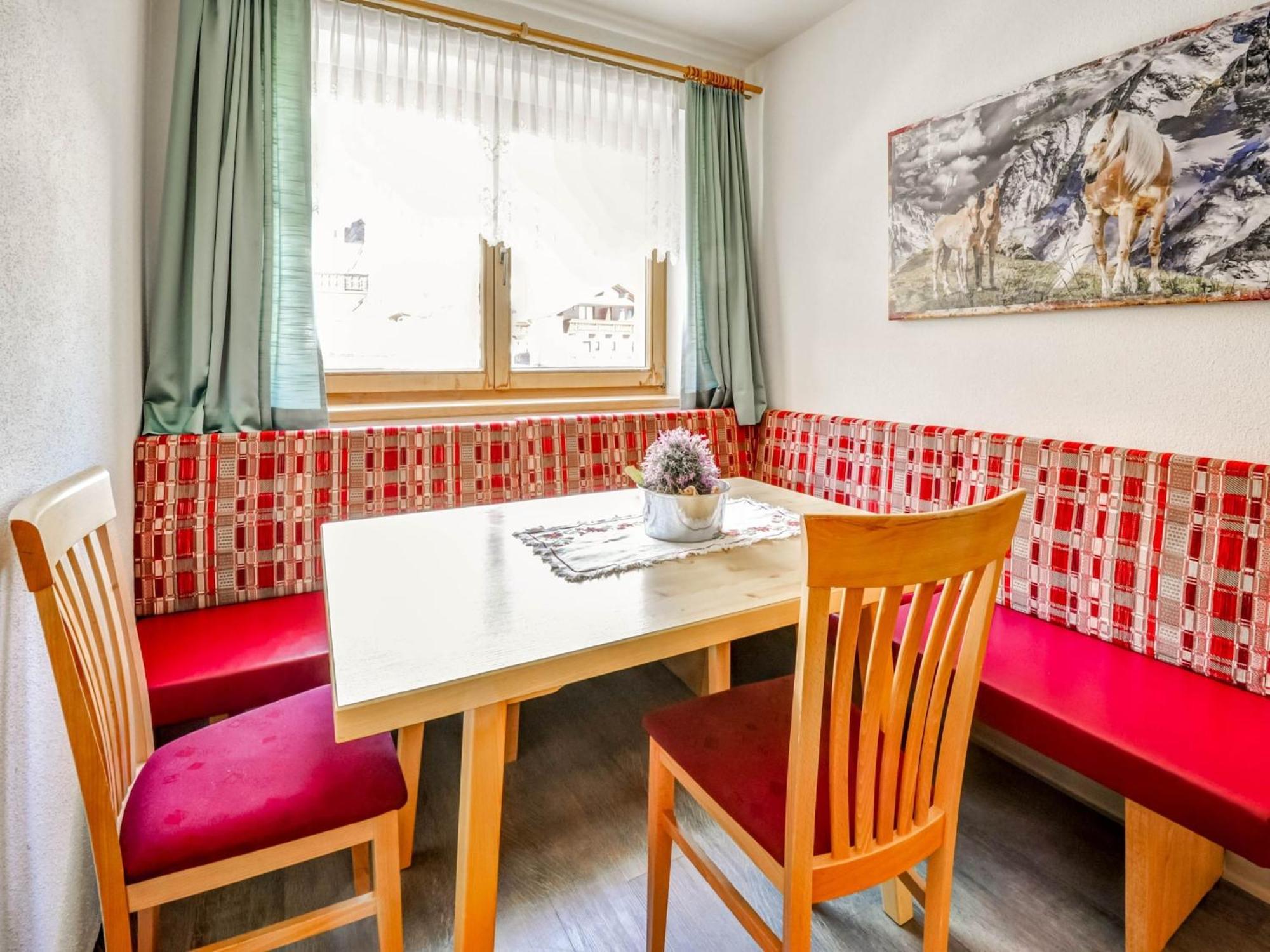 Comfortable Apartment In L Ngenfeld With Ski Storage Längenfeld Zewnętrze zdjęcie